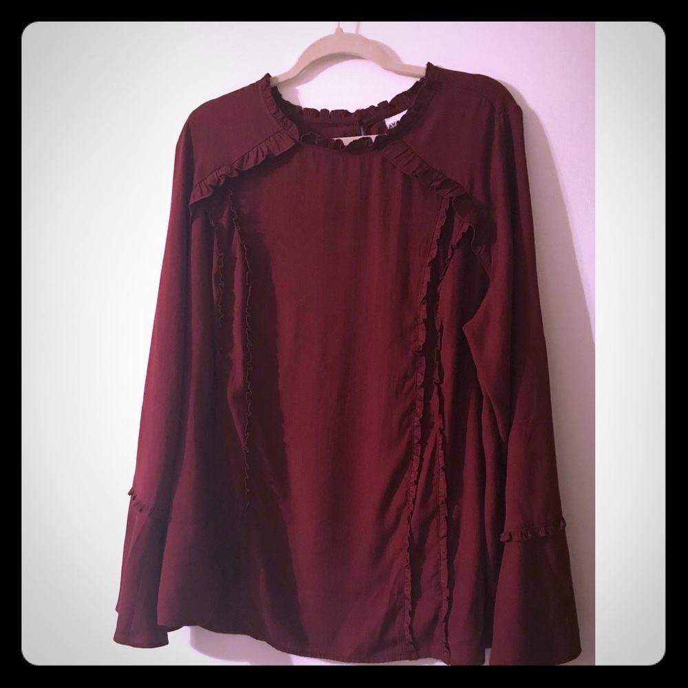 Ava & Viv Ruffe Top w/ Long Bell Sleeves